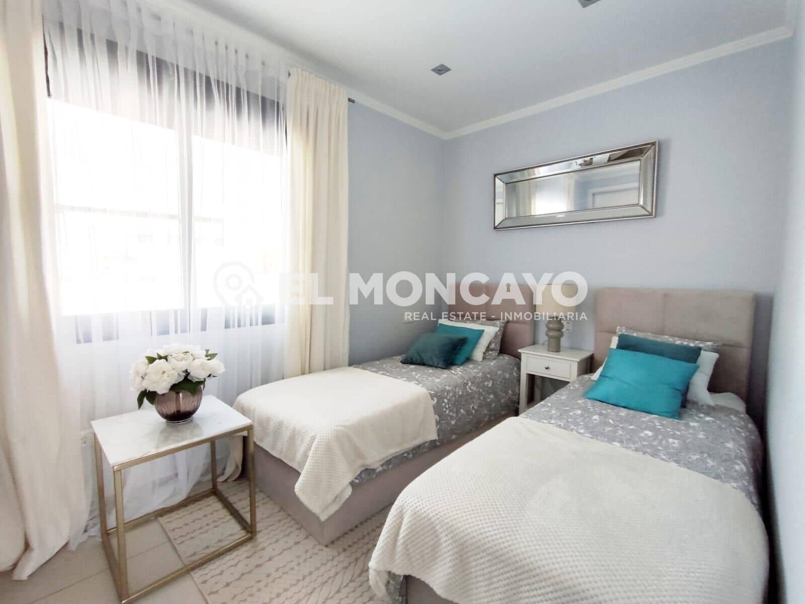 3 sypialnia Dom szeregowy na sprzedaż w Orihuela Costa z basenem garażem - 410 000 € (Ref: 9822843)
