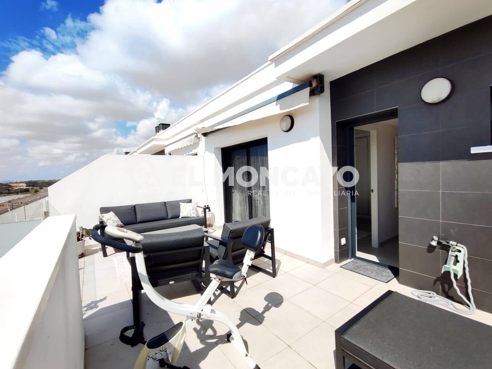 3 sypialnia Dom szeregowy na sprzedaż w Orihuela Costa z basenem garażem - 410 000 € (Ref: 9822843)