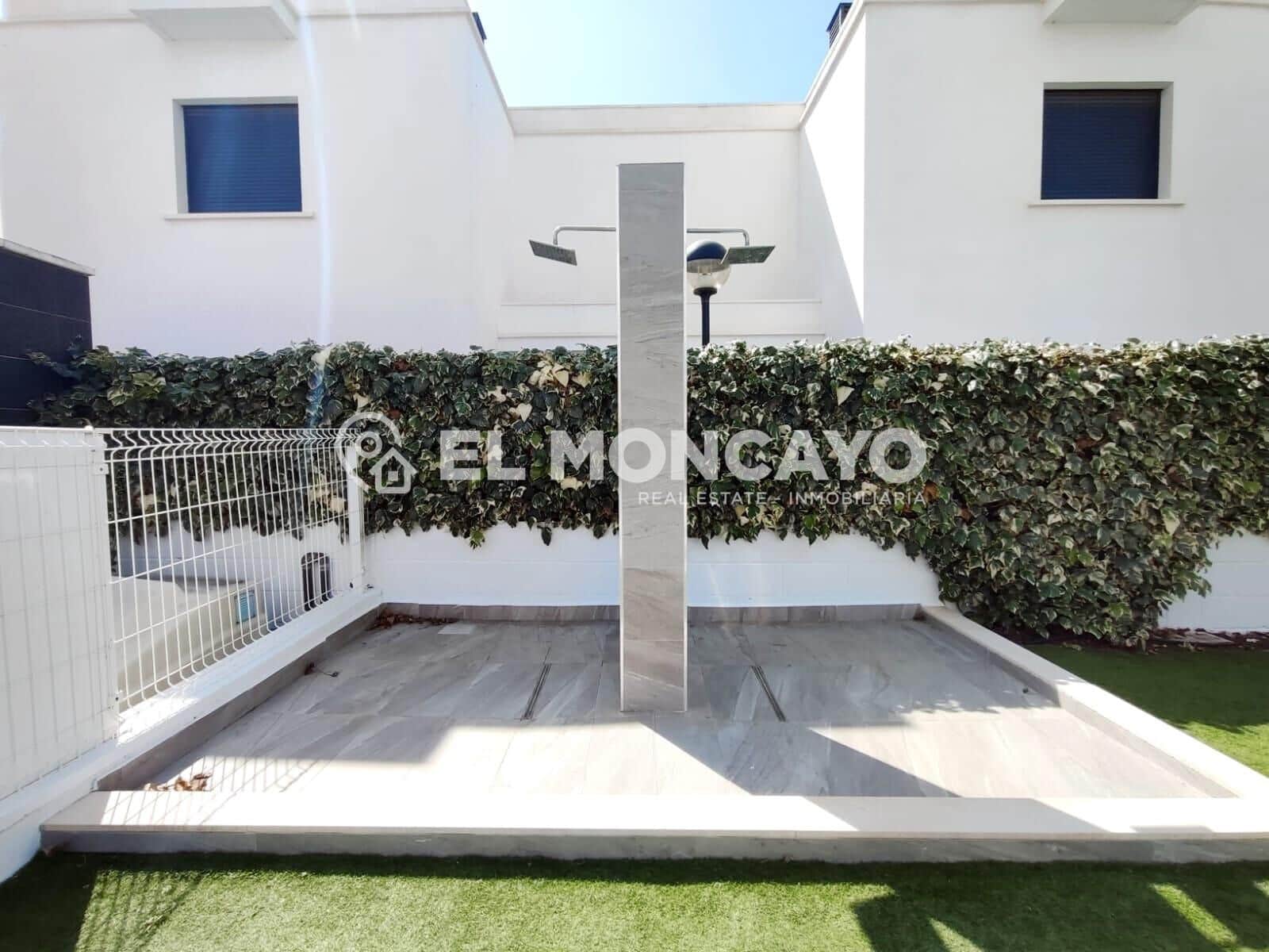 3 sypialnia Dom szeregowy na sprzedaż w Orihuela Costa z basenem garażem - 410 000 € (Ref: 9822843)