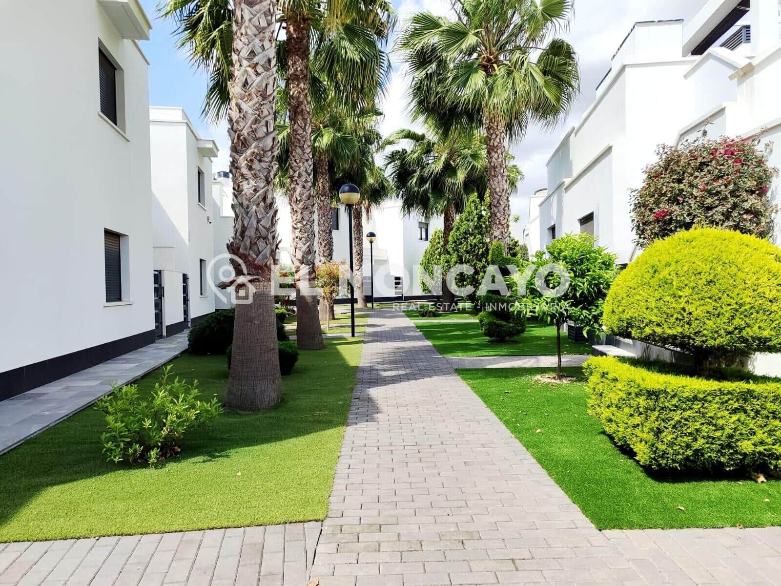 3 sypialnia Dom szeregowy na sprzedaż w Orihuela Costa z basenem garażem - 410 000 € (Ref: 9822843)