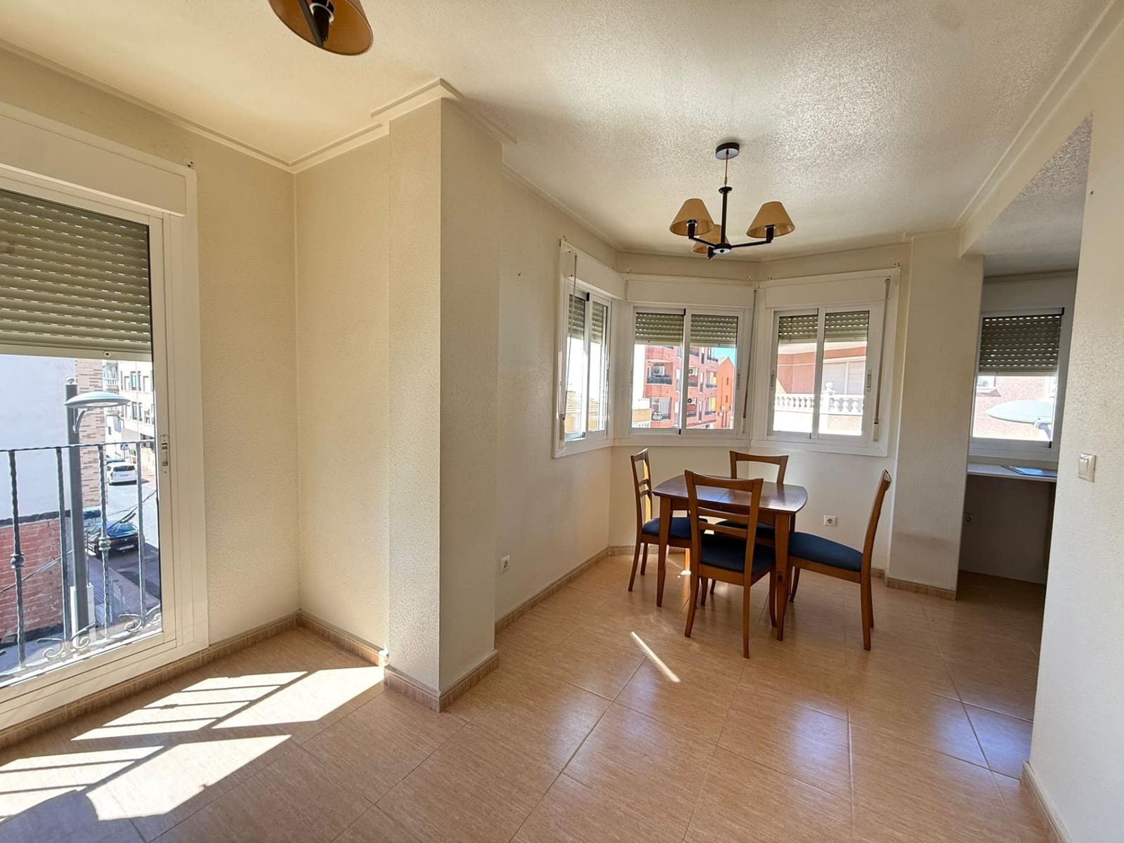 2 sypialnia Apartament na sprzedaż w Guardamar del Segura - 147 000 € (Ref: 9829035)
