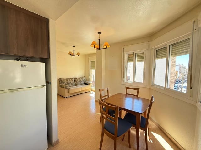 2 makuuhuone Huoneisto myytävänä paikassa Guardamar del Segura - 147 000 € (Ref: 9829035)