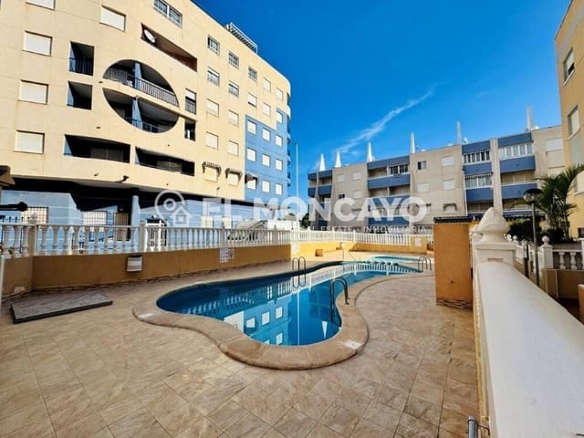 2 bedroom Apartment for sale in Torrevieja with pool - € 165,000 (Ref: 9829036)