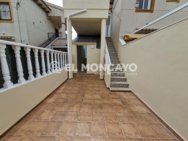 2 soveværelse Rækkehus til salg i Punta Prima, Orihuela med swimmingpool - € 179.000 (Ref: 9829037)