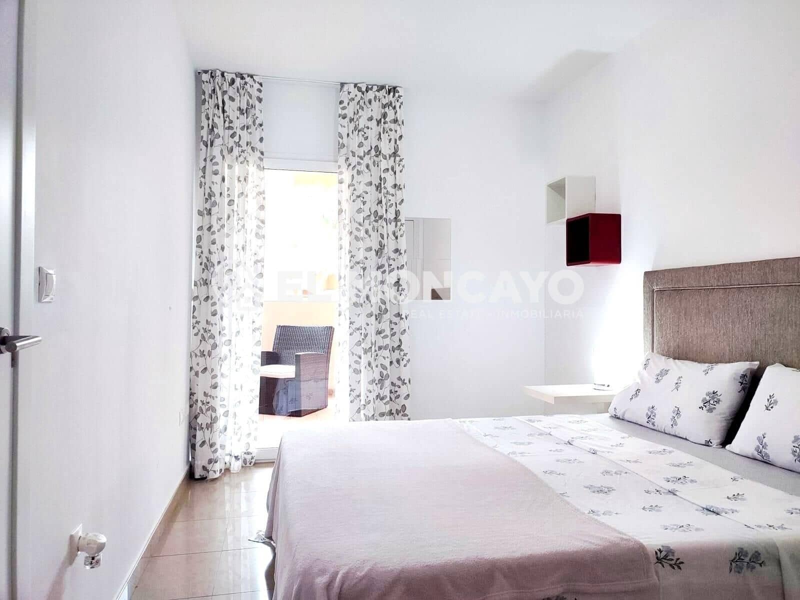2 soveværelse Lejlighed til salg i Orihuela Costa med swimmingpool - € 249.000 (Ref: 9833598)