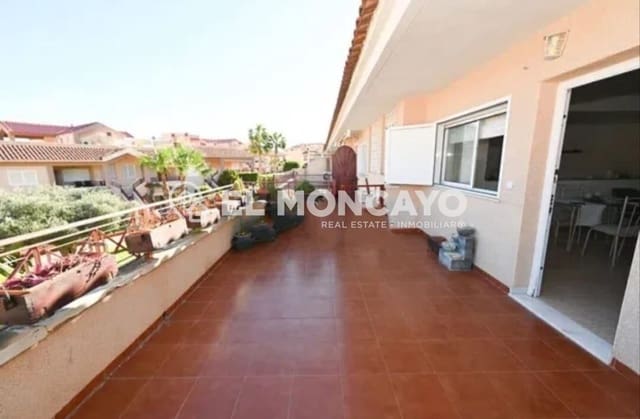2 soveværelse Rækkehus til salg i Gran Alacant, Santa Pola med swimmingpool garage - € 280.000 (Ref: 9846176)
