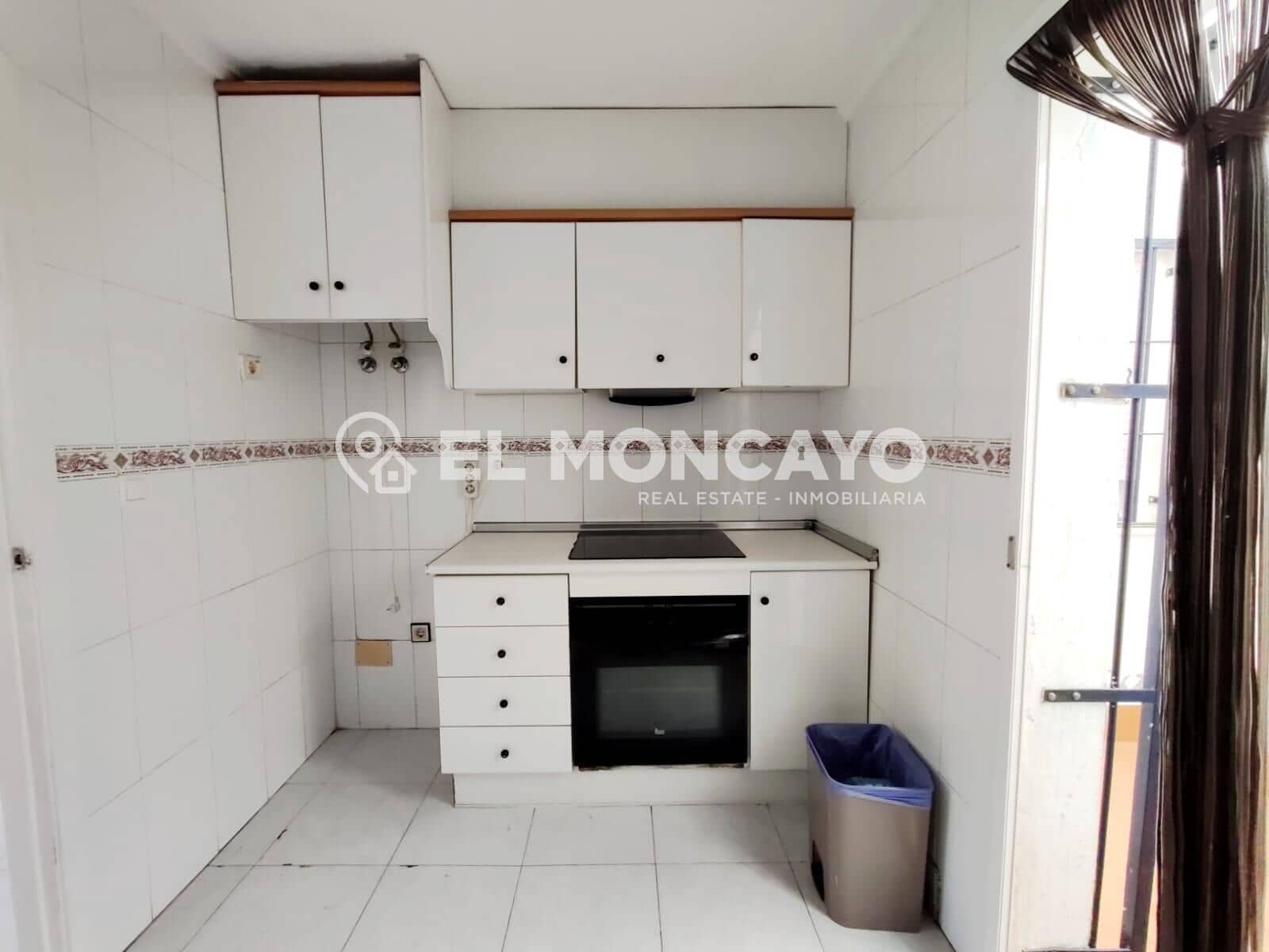 2 bedroom Bungalow for sale in El Limonar with pool - € 147,000 (Ref: 9849286)