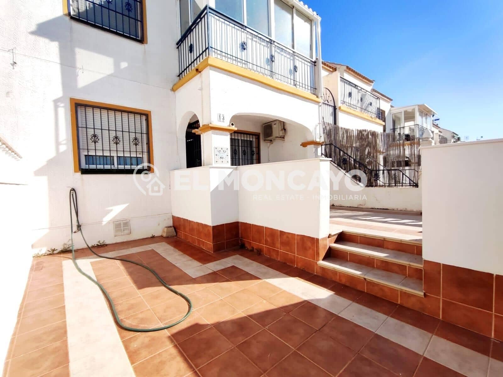 2 bedroom Bungalow for sale in El Limonar with pool - € 147,000 (Ref: 9849286)