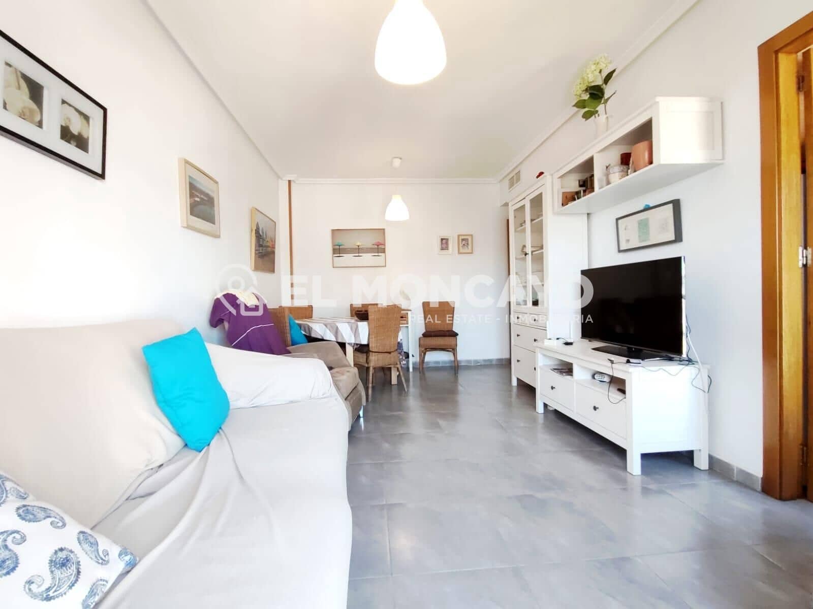2 soverom Leilighet til salgs i Punta Prima med svømmebasseng garasje - € 239 000 (Ref: 9861832)