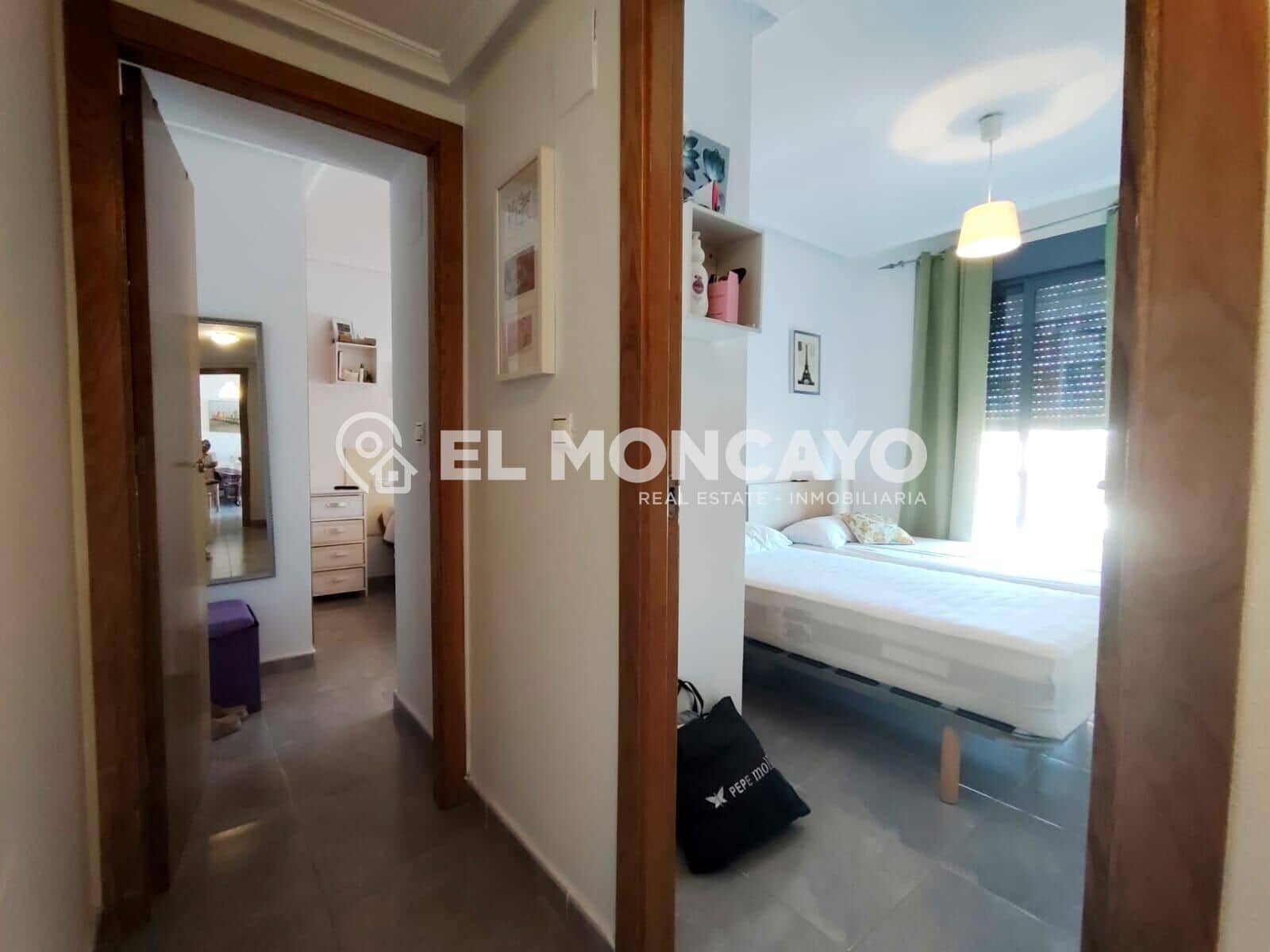 2 soverom Leilighet til salgs i Punta Prima med svømmebasseng garasje - € 239 000 (Ref: 9861832)