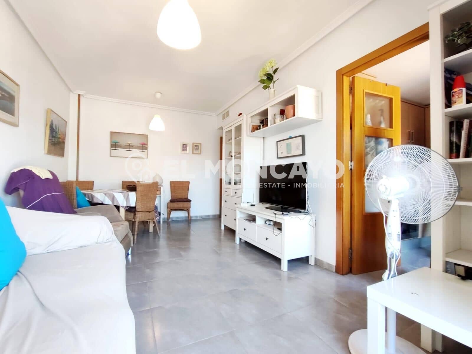 2 soverom Leilighet til salgs i Punta Prima med svømmebasseng garasje - € 239 000 (Ref: 9861832)