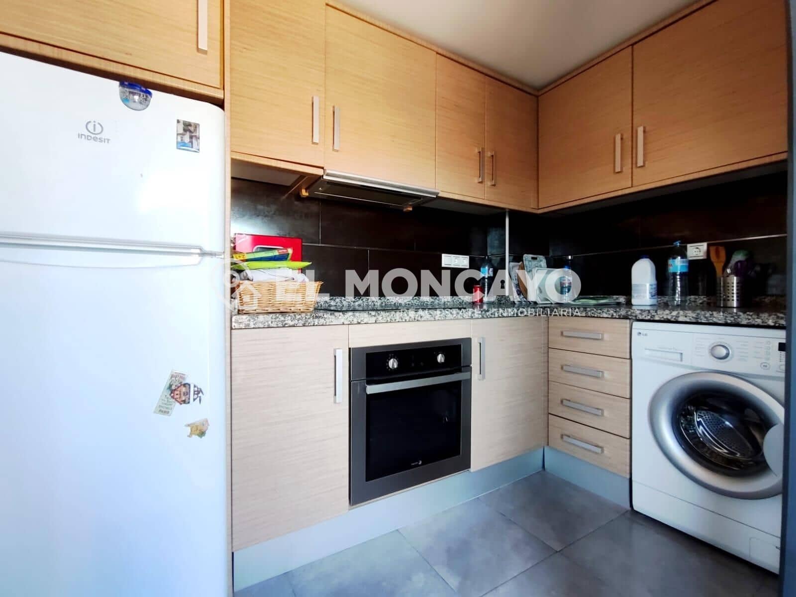 2 soverom Leilighet til salgs i Punta Prima med svømmebasseng garasje - € 239 000 (Ref: 9861832)