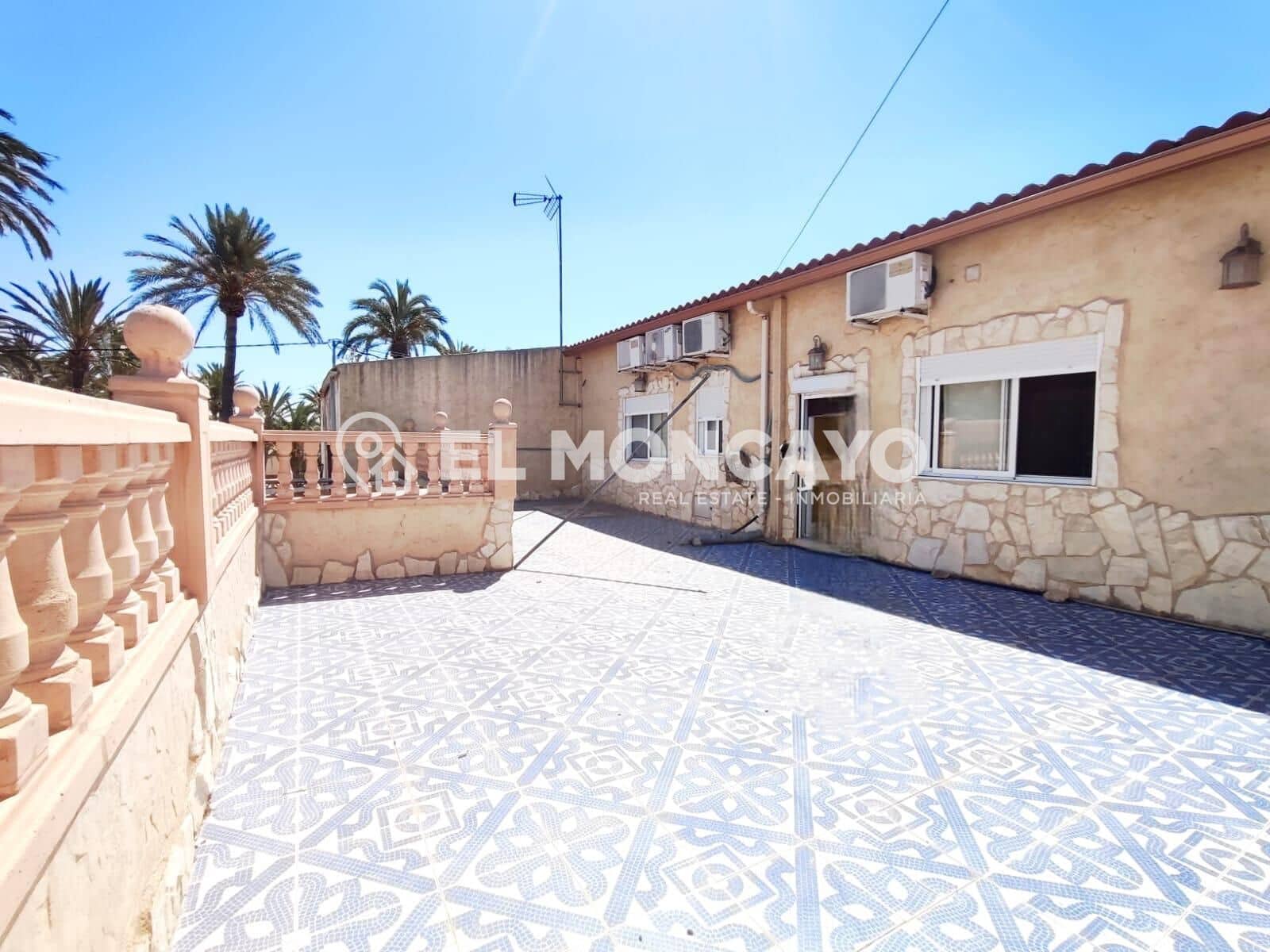 5 quarto Casa em Banda para venda em San Isidro com piscina garagem - 325 000 € (Ref: 9861833)