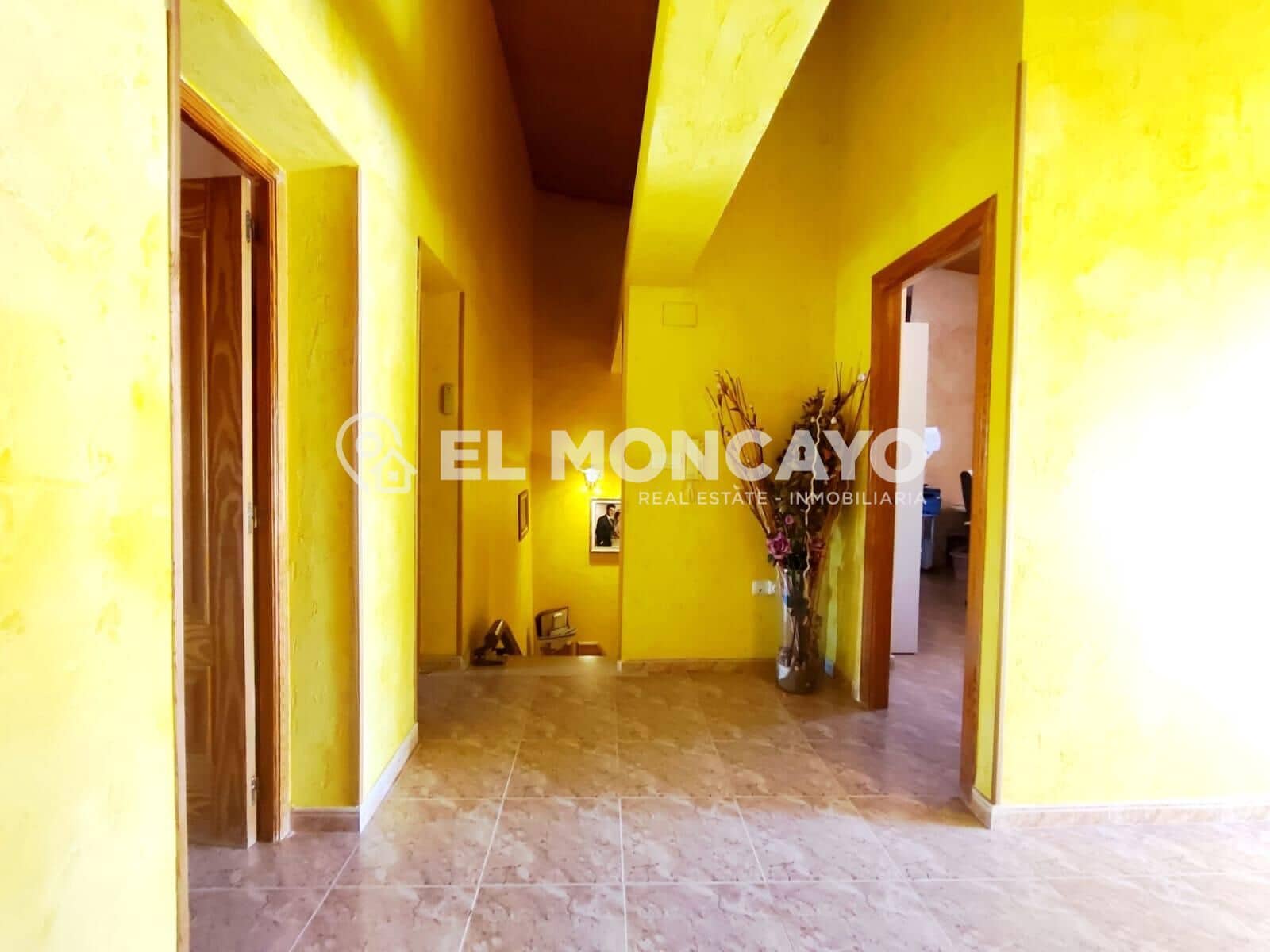 5 quarto Casa em Banda para venda em San Isidro com piscina garagem - 325 000 € (Ref: 9861833)