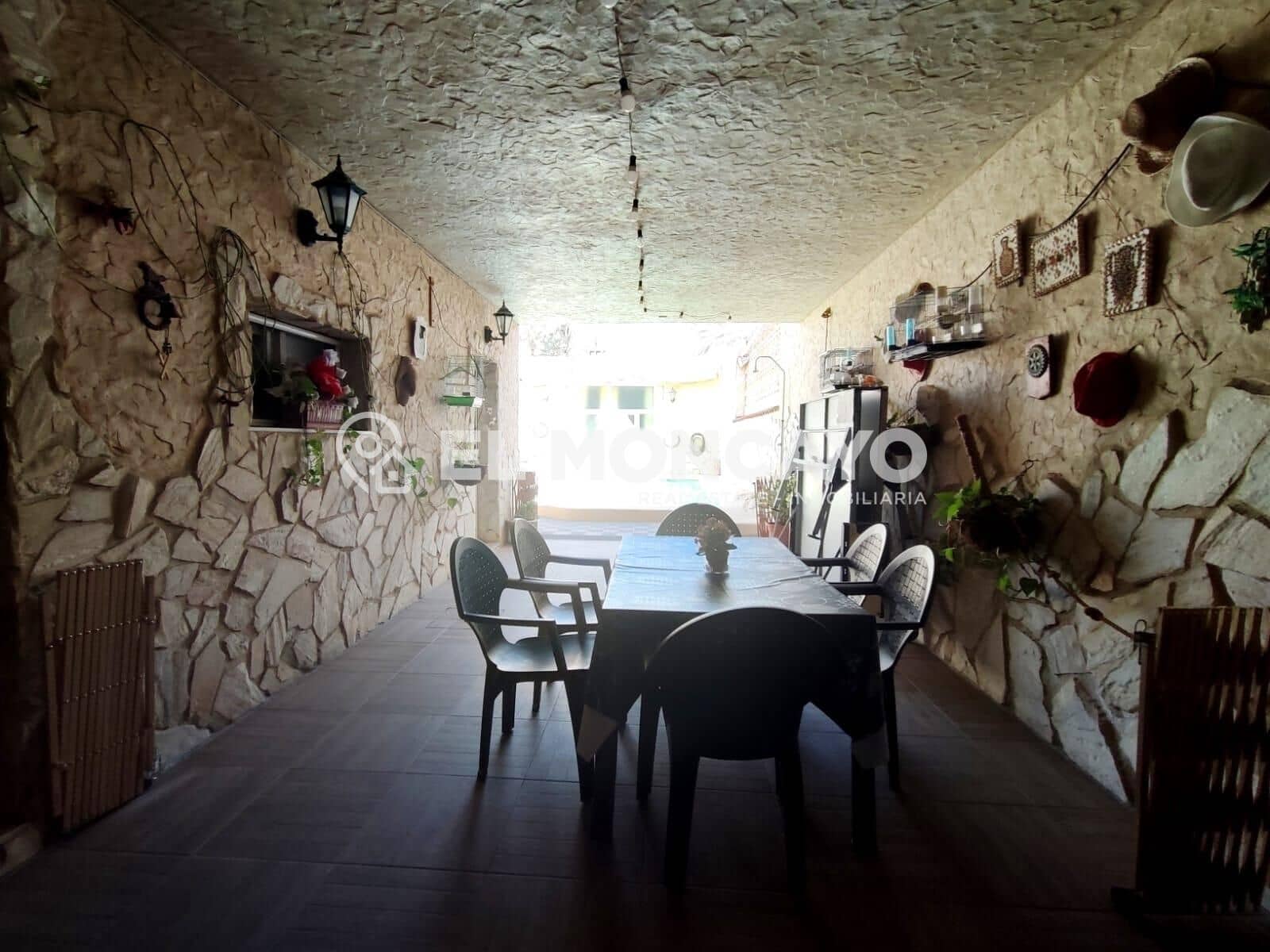 5 quarto Casa em Banda para venda em San Isidro com piscina garagem - 325 000 € (Ref: 9861833)