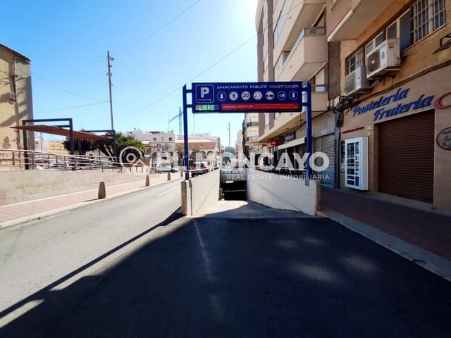 Garagem para venda em Zona Pueblo, Guardamar del Segura - 13 500 € (Ref: 9865130)