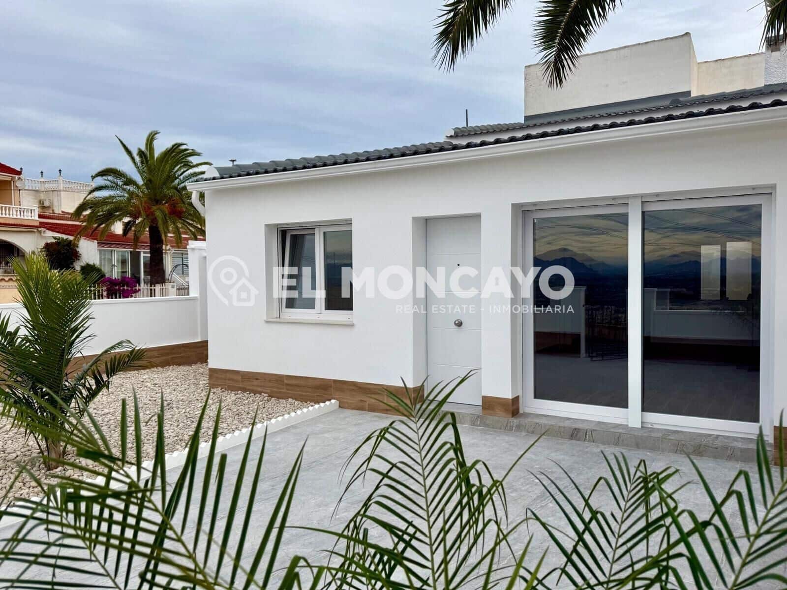 3 bedroom Villa for sale in Rojales - € 249,000 (Ref: 9884732)