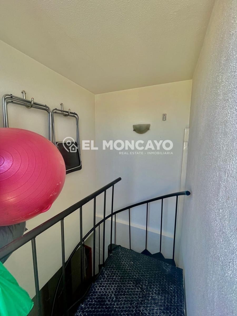 2 soverom Penthouse til salgs i El Altet - € 179 000 (Ref: 9888059)