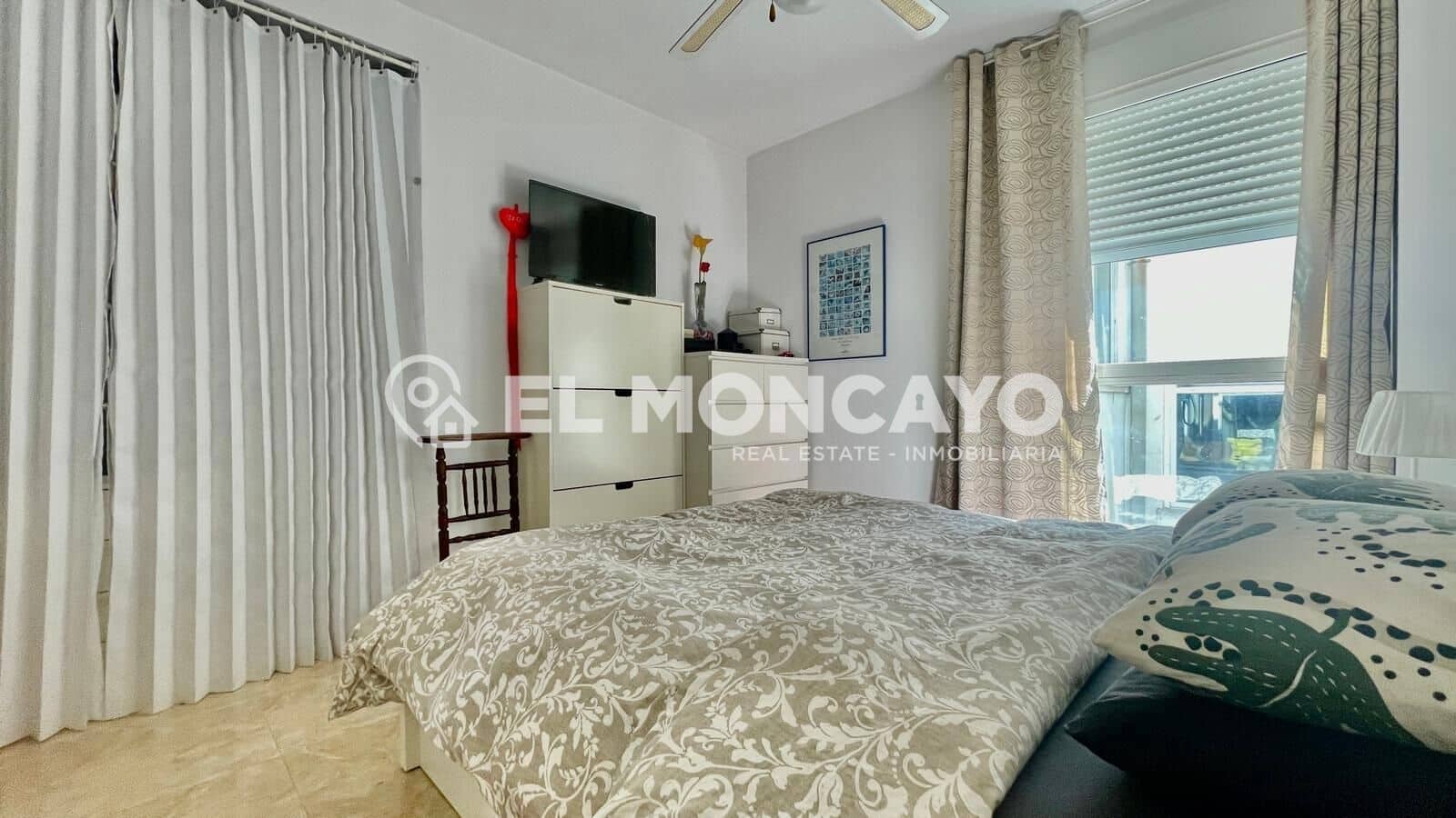 2 soverom Penthouse til salgs i El Altet - € 179 000 (Ref: 9888059)