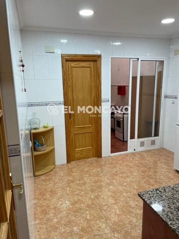 4 soveværelse Byhus til salg i Albatera - € 131.900 (Ref: 9888066)