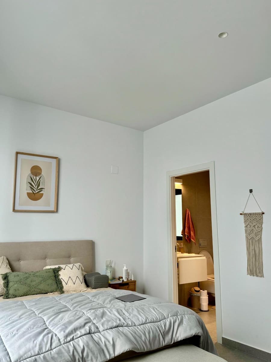 4 soveværelse Villa til salg i Guardamar del Segura med swimmingpool garage - € 569.900 (Ref: 9890326)