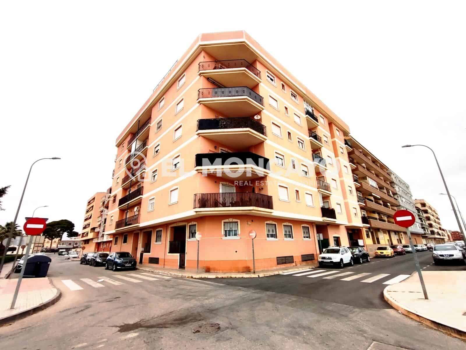 3 bedroom Apartment for sale in Almoradi with garage - € 149,900 (Ref: 9890327)