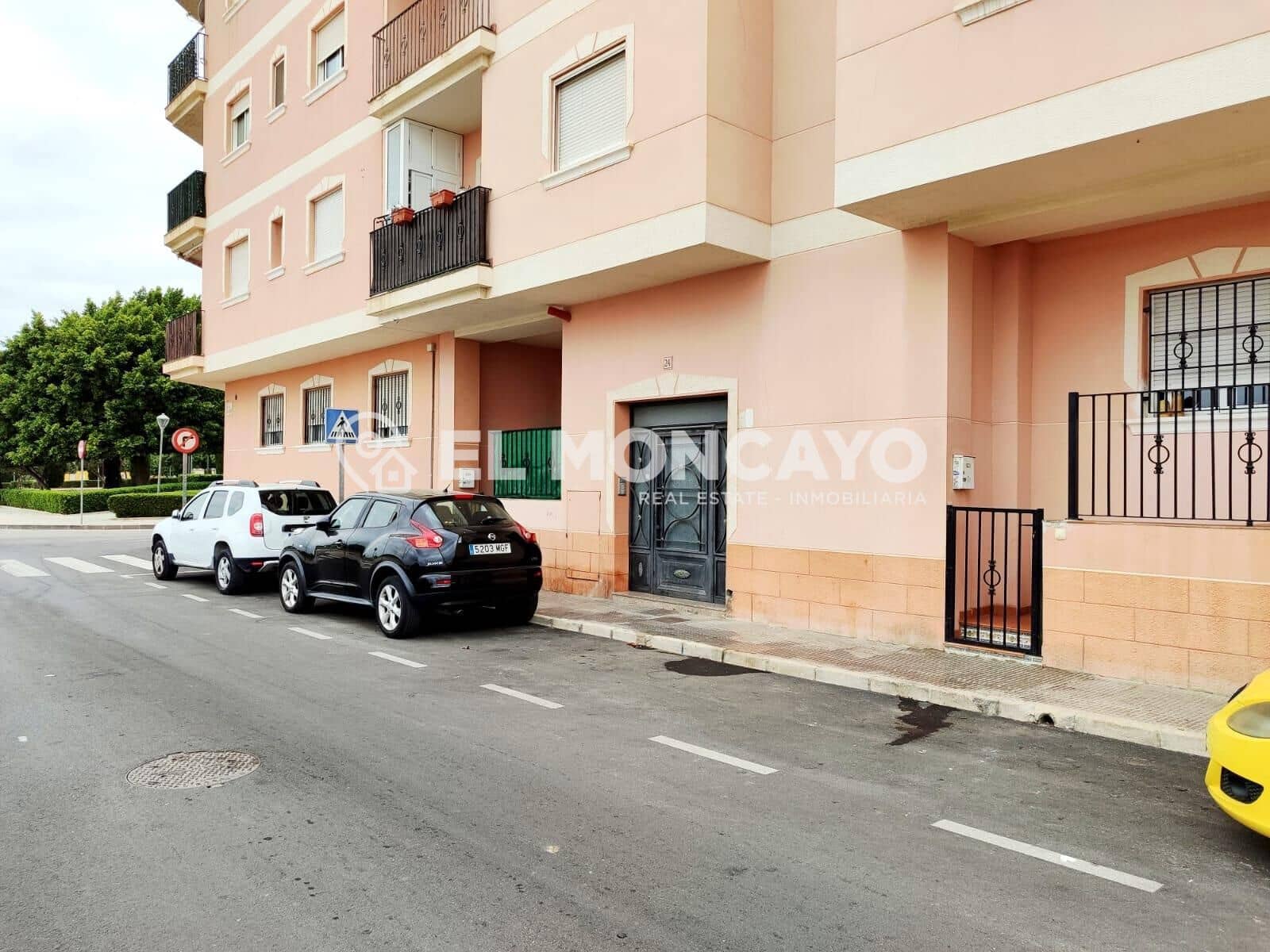 3 bedroom Apartment for sale in Almoradi with garage - € 149,900 (Ref: 9890327)