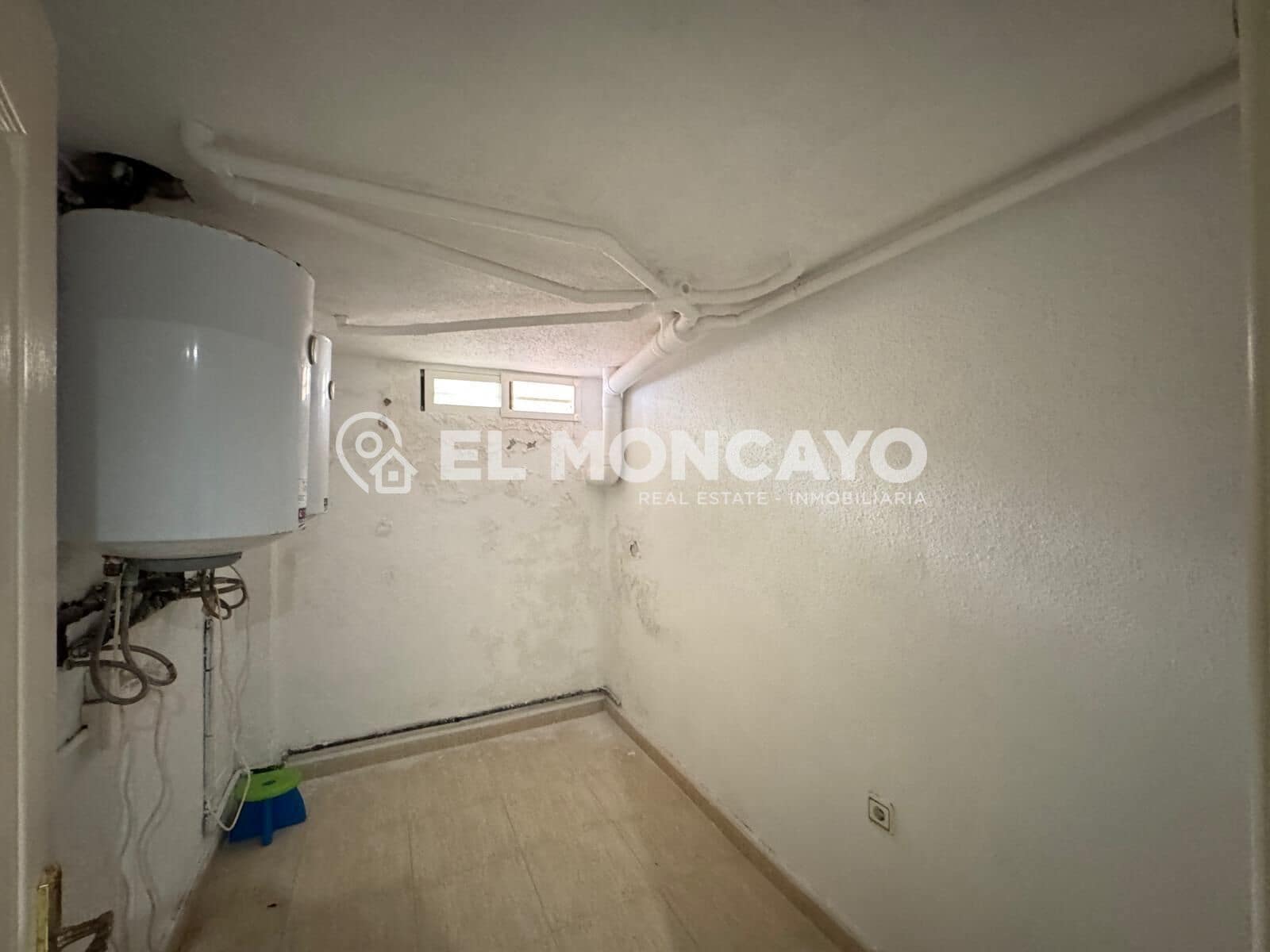 3 slaapkamer Rijtjeshuis te koop in Guardamar del Segura met zwembad garage - € 283.000 (Ref: 9892268)