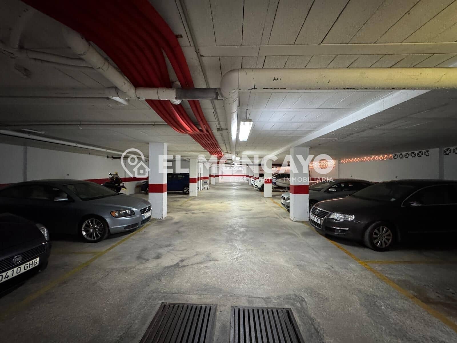 3 slaapkamer Rijtjeshuis te koop in Guardamar del Segura met zwembad garage - € 283.000 (Ref: 9892268)