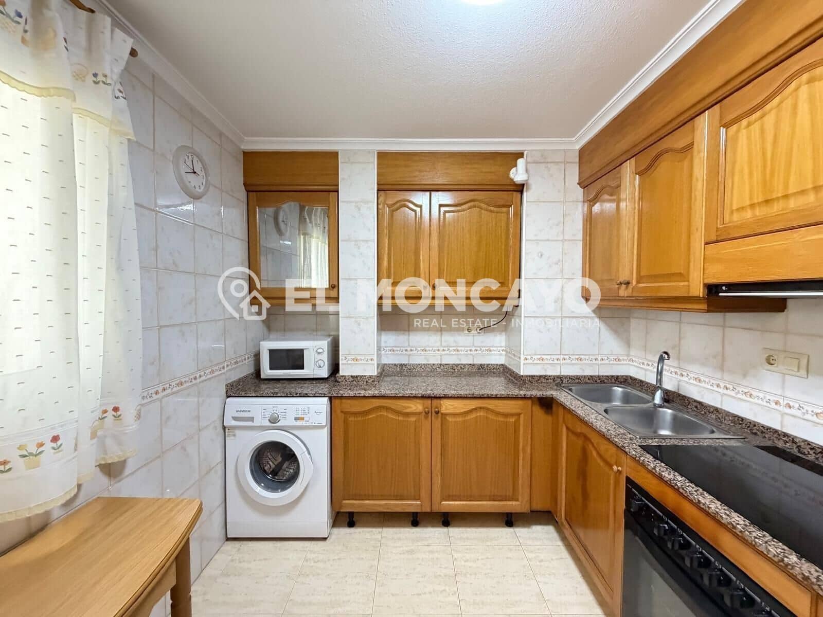 3 bedroom Apartment for sale in Guardamar del Segura - € 179,000 (Ref: 9892269)