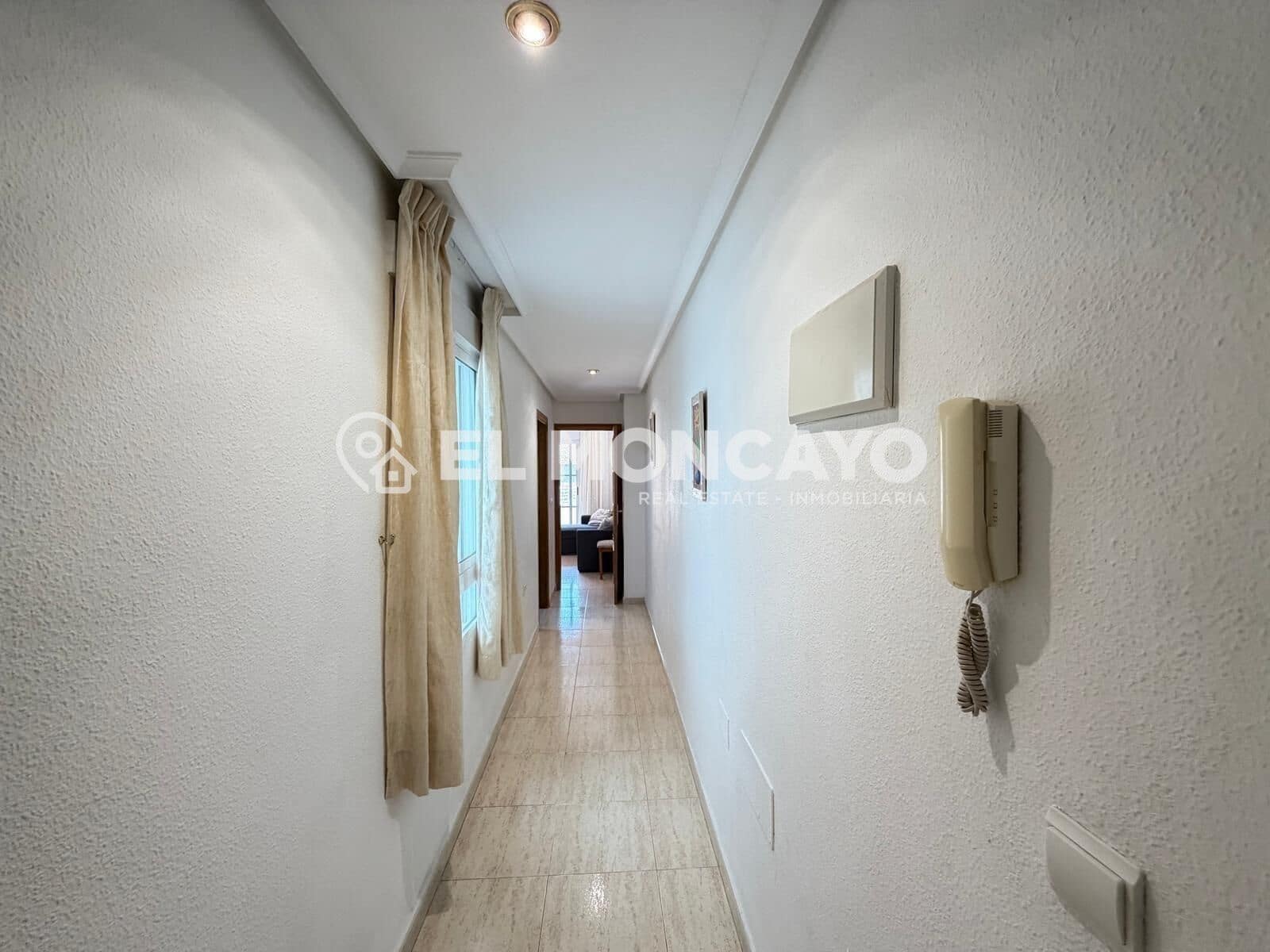 3 bedroom Apartment for sale in Guardamar del Segura - € 179,000 (Ref: 9892269)