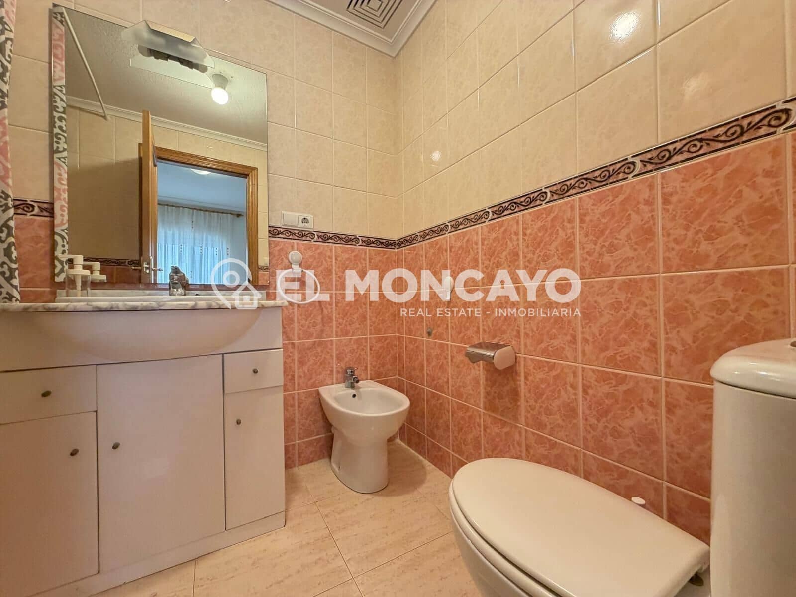 3 bedroom Apartment for sale in Guardamar del Segura - € 179,000 (Ref: 9892269)