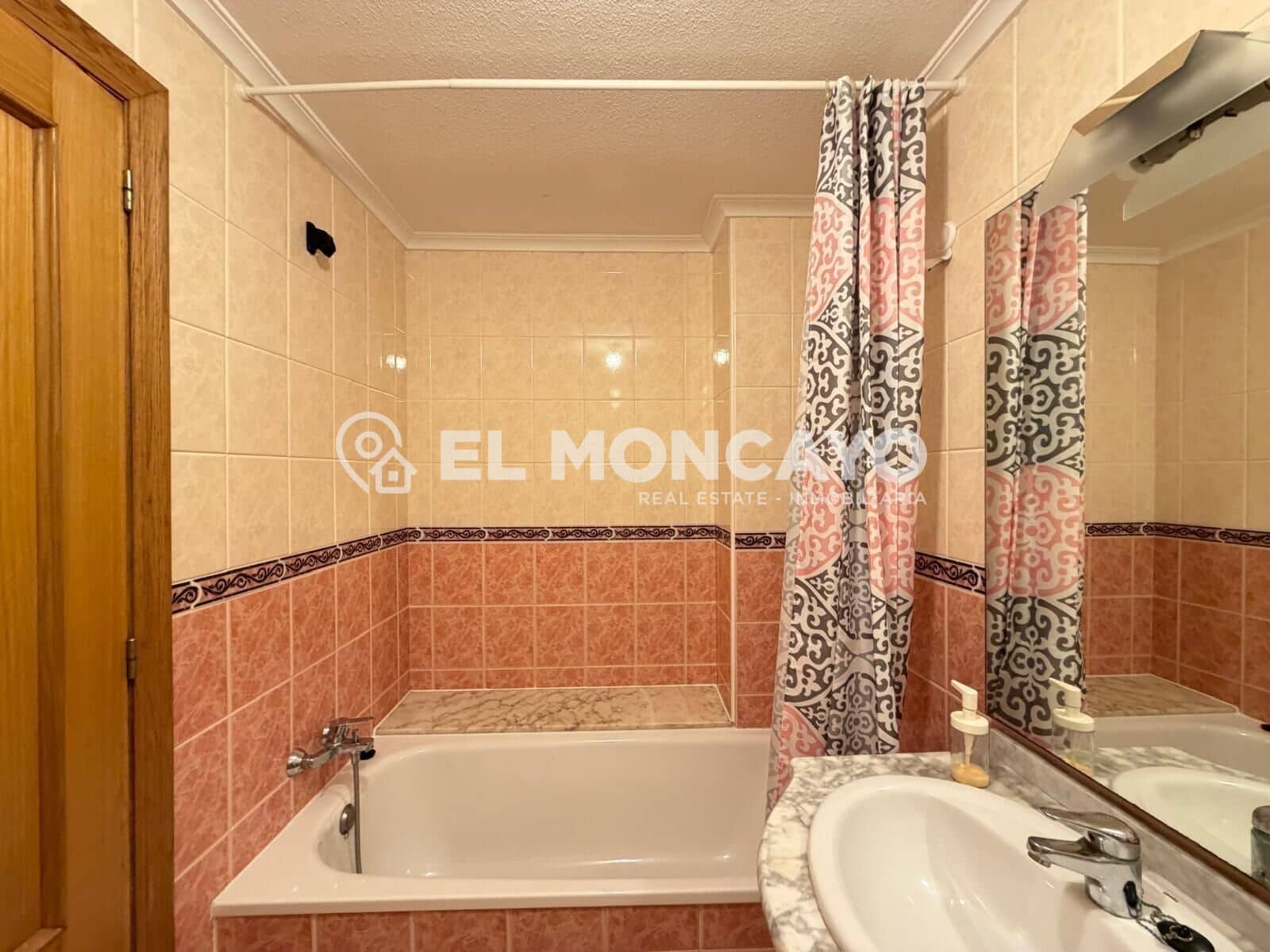 3 bedroom Apartment for sale in Guardamar del Segura - € 179,000 (Ref: 9892269)