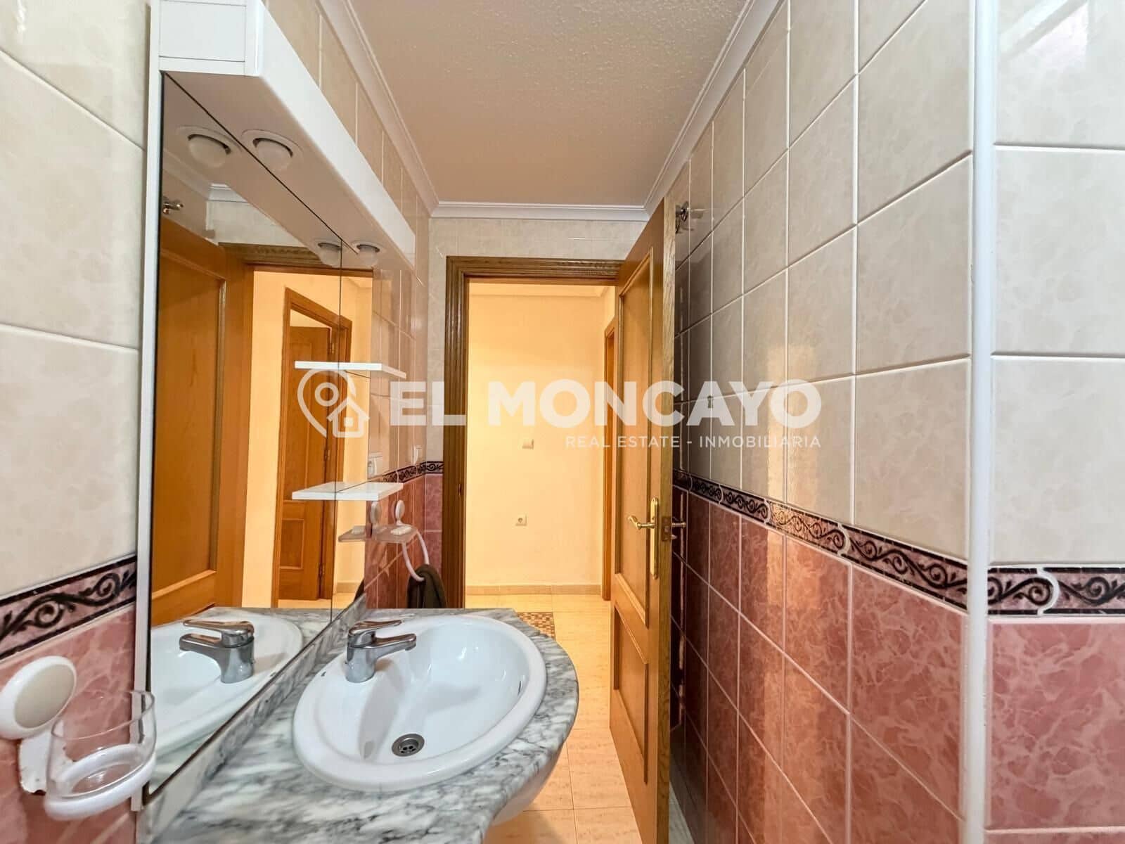 3 bedroom Apartment for sale in Guardamar del Segura - € 179,000 (Ref: 9892269)