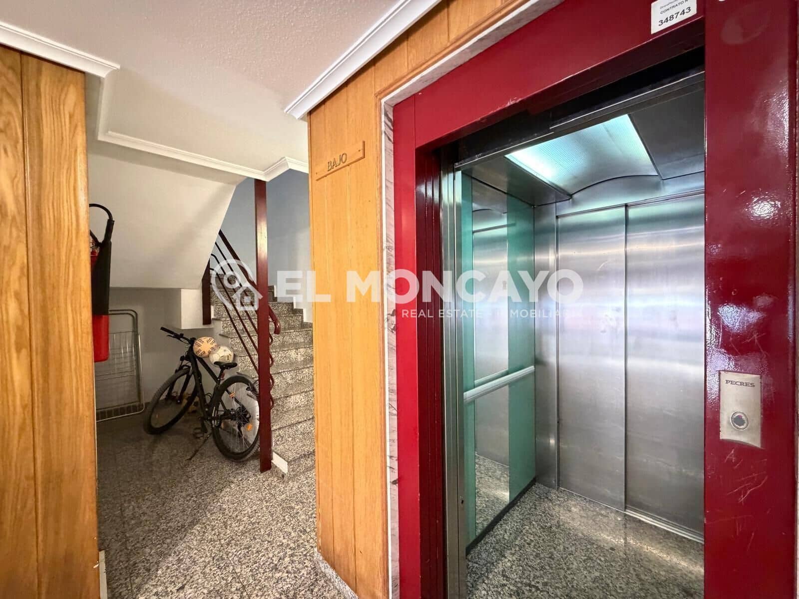 3 bedroom Apartment for sale in Guardamar del Segura - € 179,000 (Ref: 9892269)