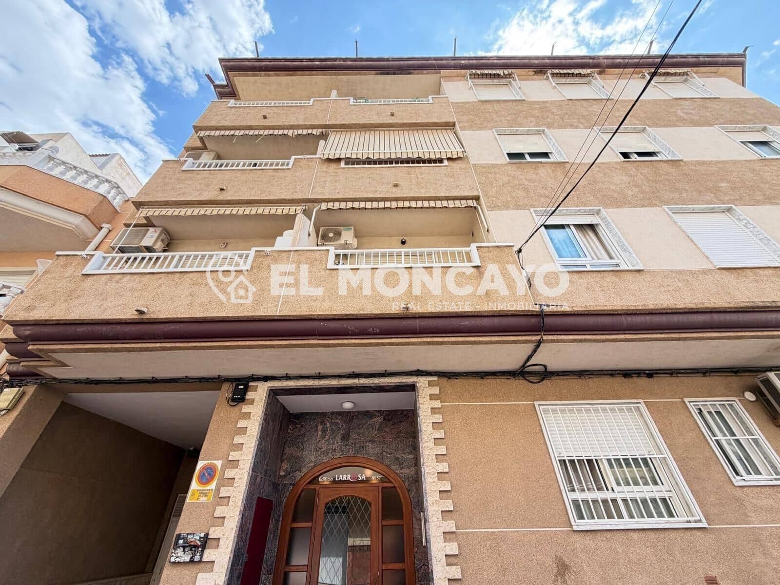 3 bedroom Apartment for sale in Guardamar del Segura - € 179,000 (Ref: 9892269)