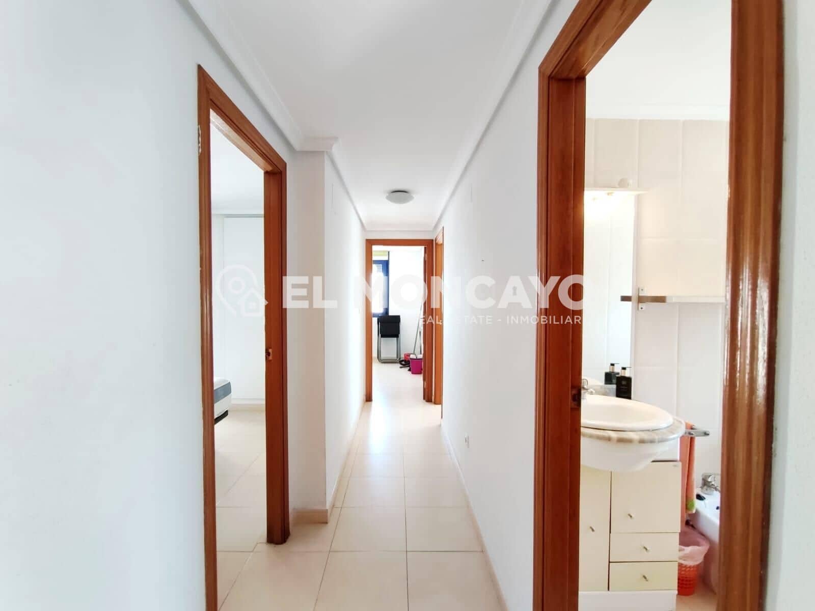 3 soveværelse Lejlighed til salg i Torrevieja med swimmingpool garage - € 259.900 (Ref: 9893794)