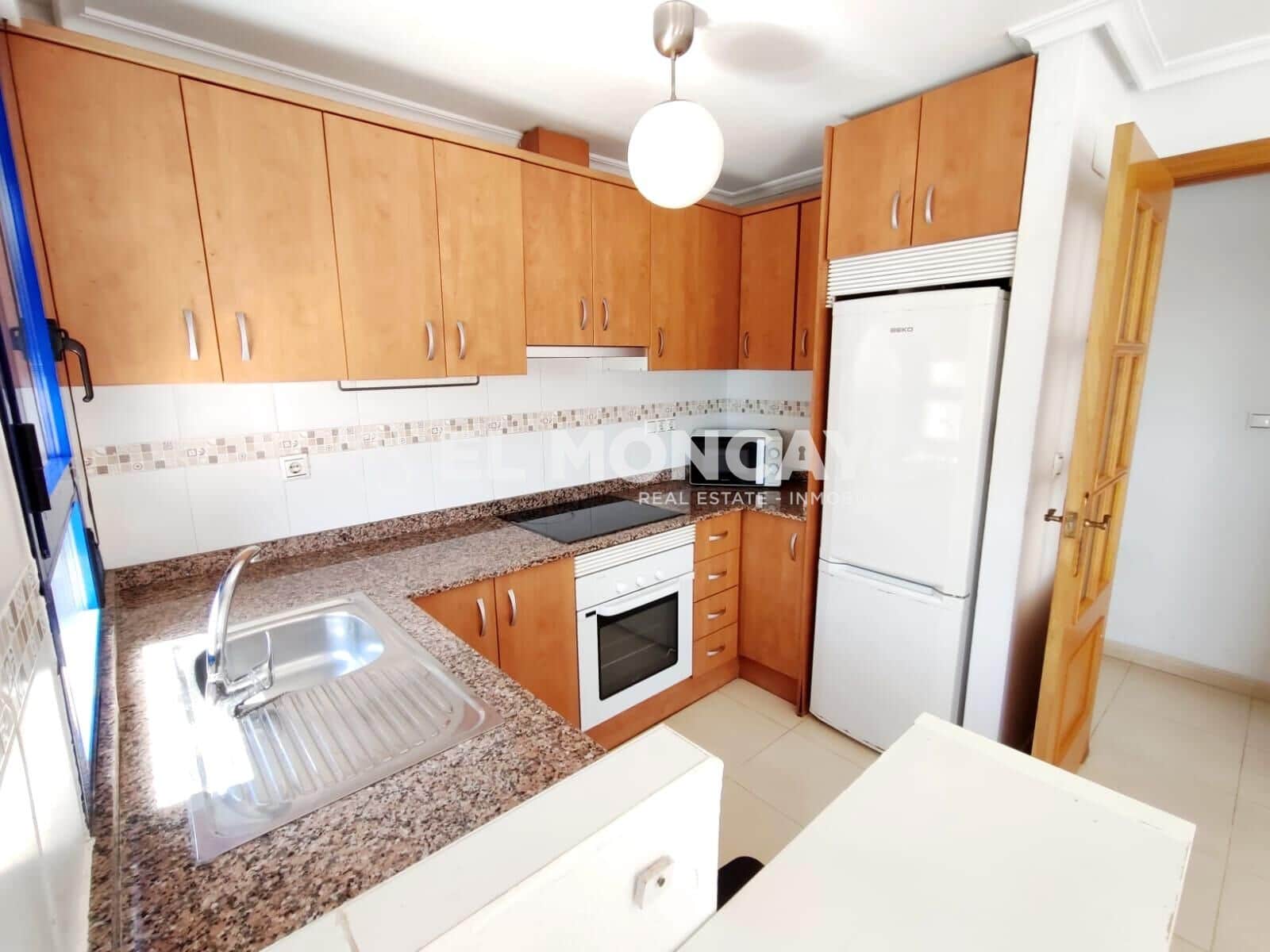 3 soveværelse Lejlighed til salg i Torrevieja med swimmingpool garage - € 259.900 (Ref: 9893794)