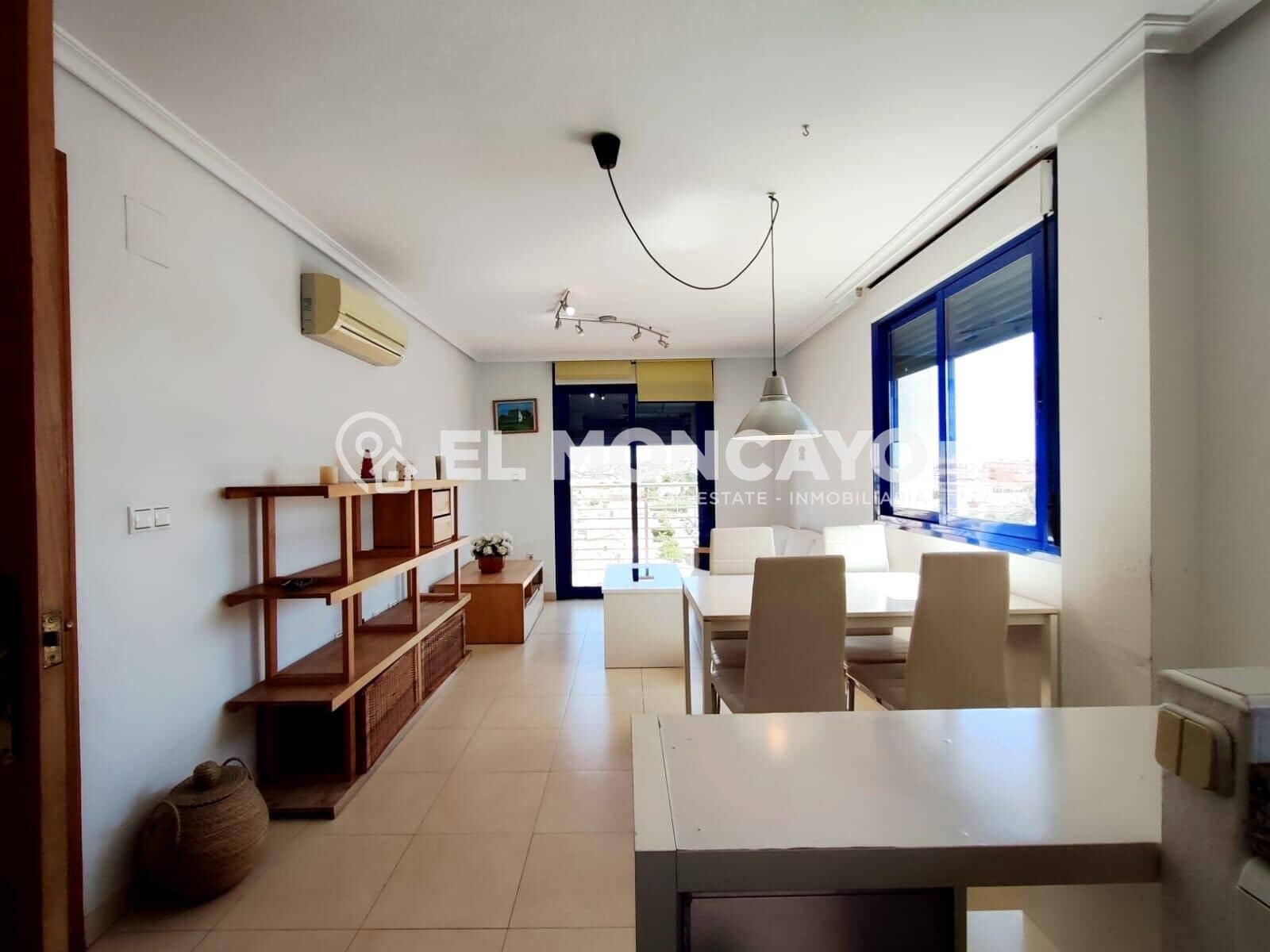 3 soveværelse Lejlighed til salg i Torrevieja med swimmingpool garage - € 259.900 (Ref: 9893794)