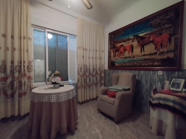 3 bedroom Townhouse for sale in Guardamar del Segura - € 249,999 (Ref: 9899122)
