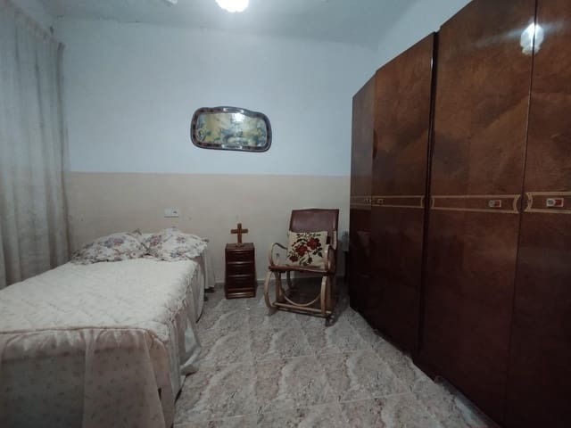 3 bedroom Townhouse for sale in Guardamar del Segura - € 249,999 (Ref: 9899122)