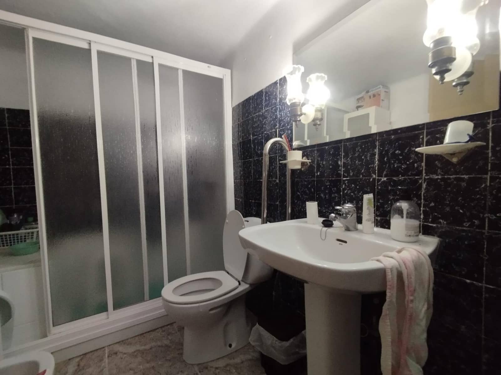 3 bedroom Townhouse for sale in Guardamar del Segura - € 249,999 (Ref: 9899122)