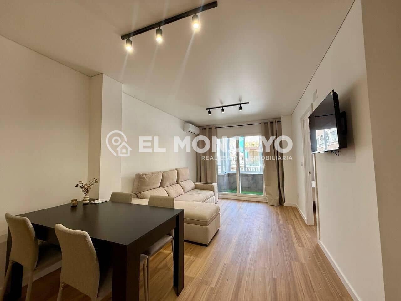 3 Zimmer Apartment zu verkaufen in Torrevieja - 209.900 € (Ref: 9903855)