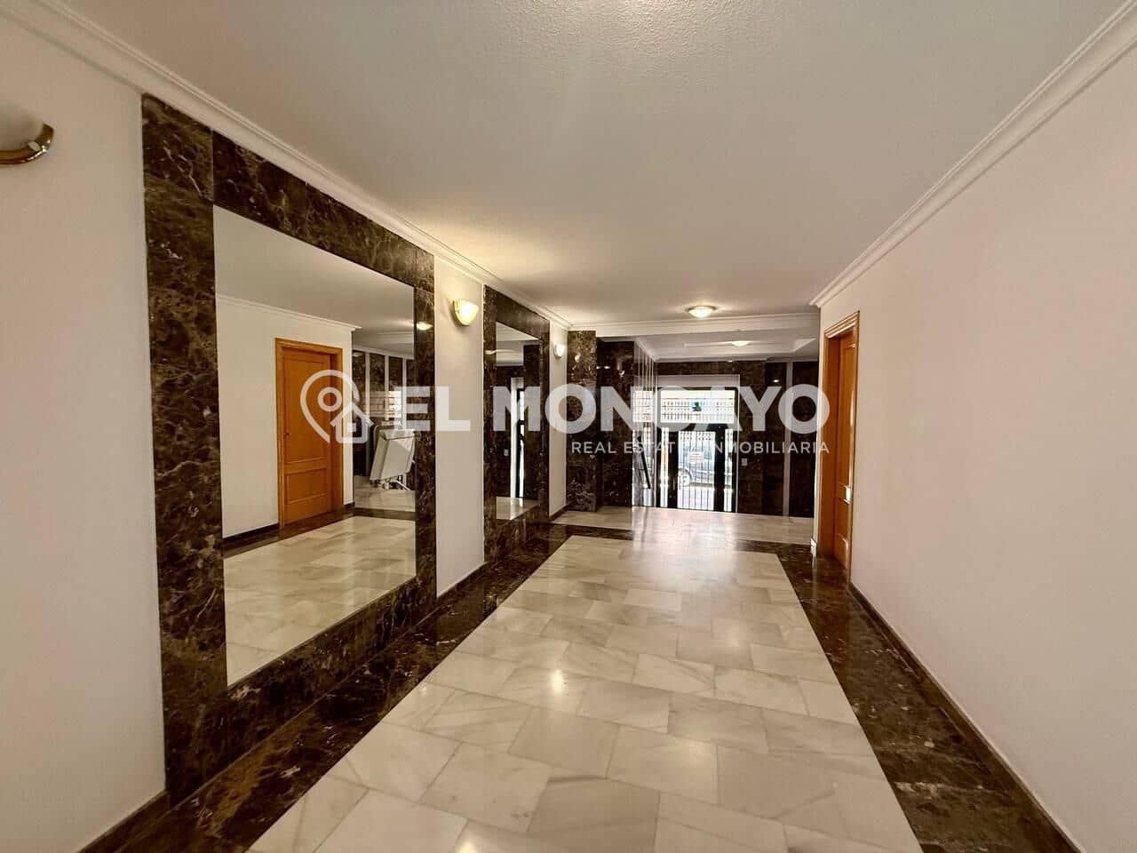 3 Zimmer Apartment zu verkaufen in Torrevieja - 209.900 € (Ref: 9903855)