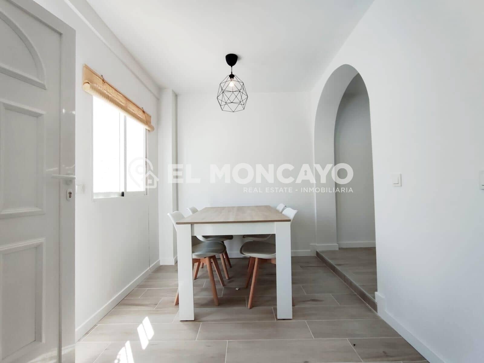 2 soverom Rekkehus til salgs i Torrevieja med svømmebasseng - € 239 900 (Ref: 9907496)