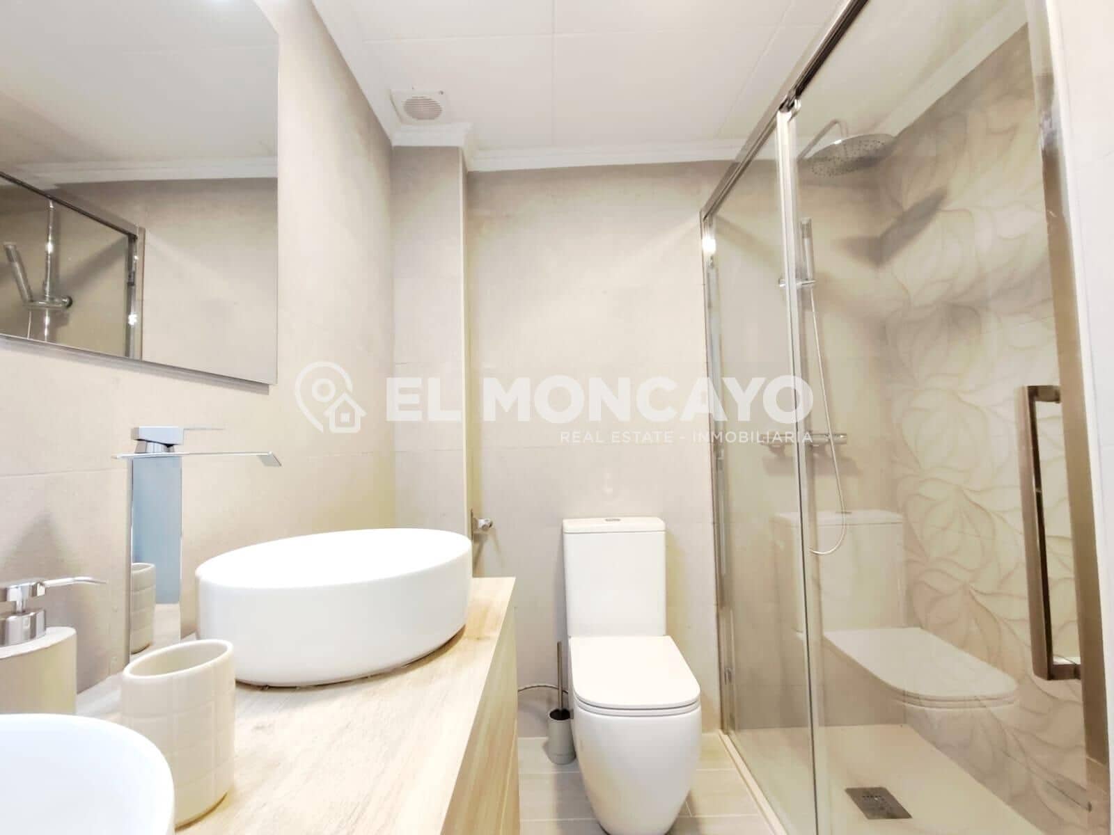 2 soverom Rekkehus til salgs i Torrevieja med svømmebasseng - € 239 900 (Ref: 9907496)