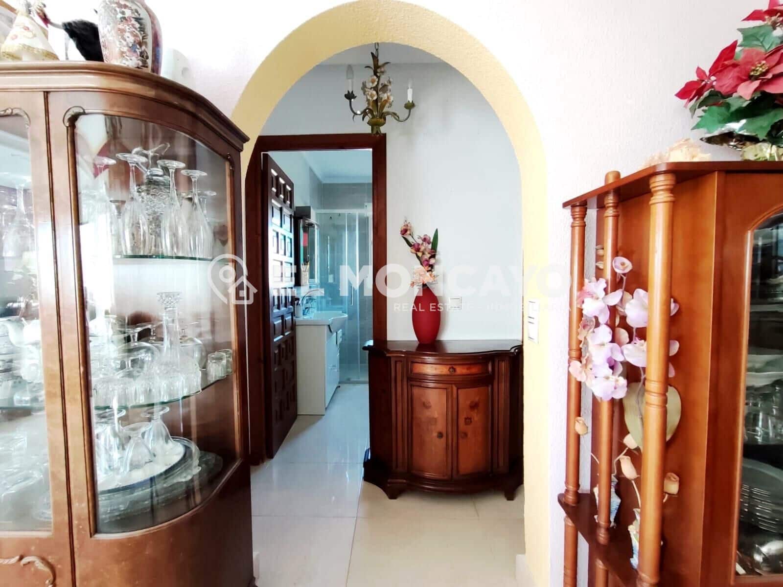4 bedroom Villa for sale in Rojales with pool - € 550,000 (Ref: 9907497)