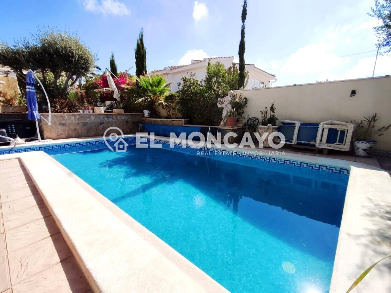 4 bedroom Villa for sale in Rojales with pool - € 550,000 (Ref: 9907497)