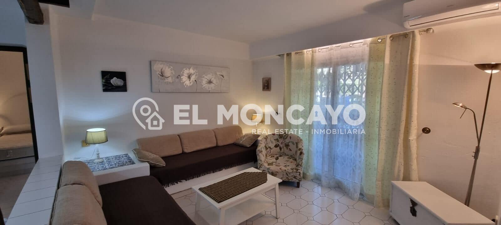 2 soveværelse Lejlighed til salg i Torrevieja med swimmingpool - € 258.000 (Ref: 9910982)