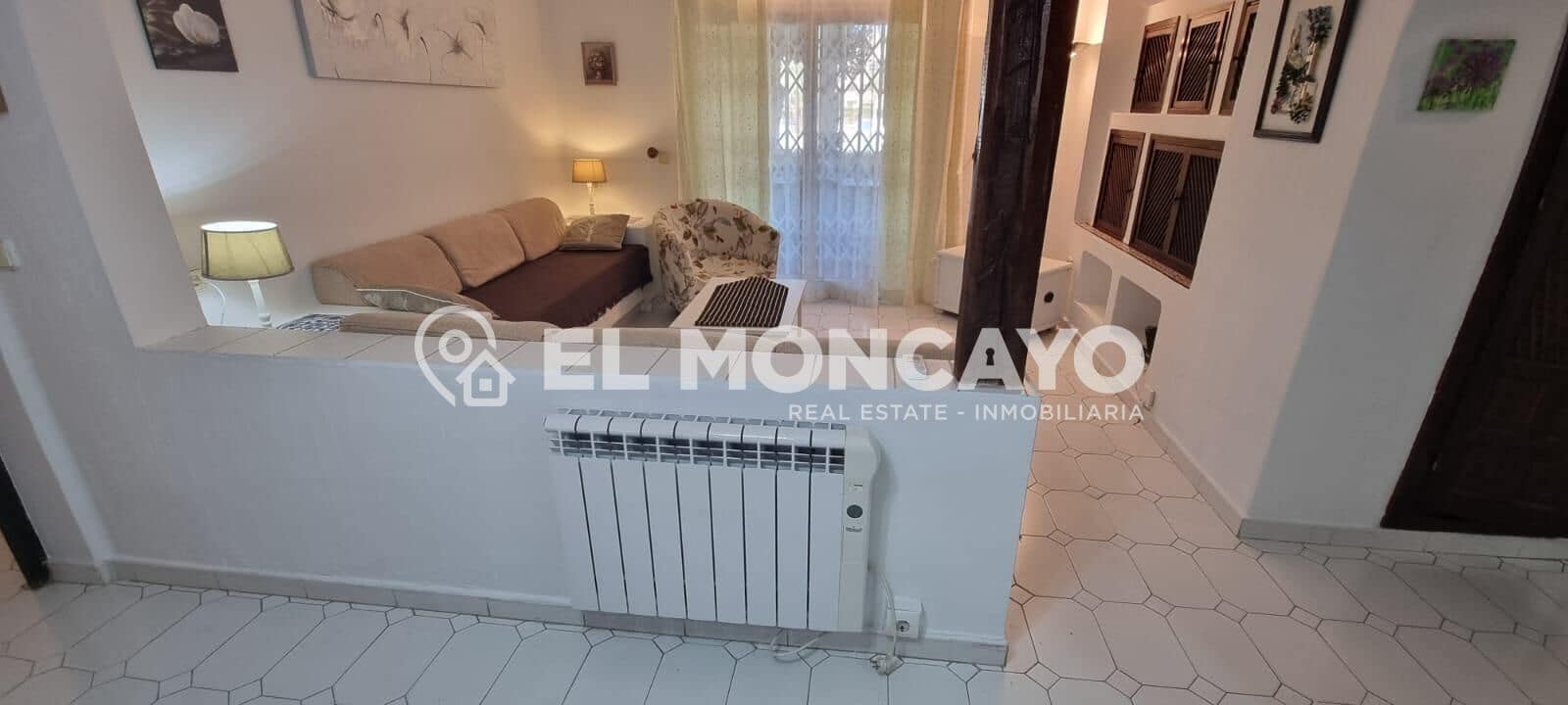 2 soveværelse Lejlighed til salg i Torrevieja med swimmingpool - € 258.000 (Ref: 9910982)
